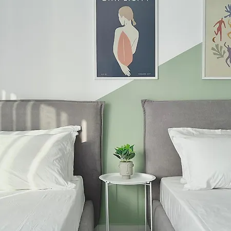 Lulu Suites- Lime * 골렘