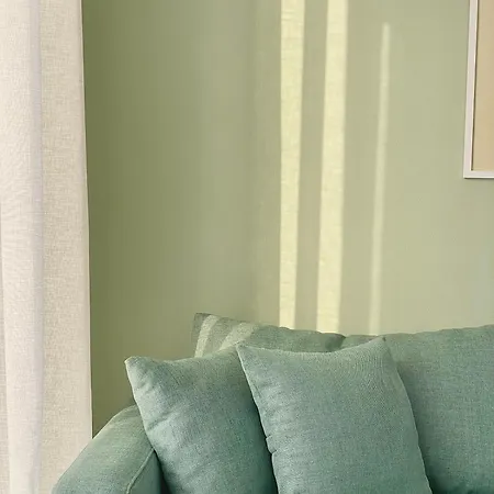 Lulu Suites- Lime Apartment *