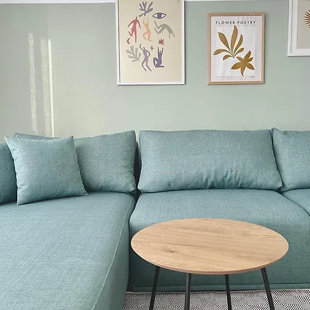 Lulu Suites- Lime 아파트 골렘